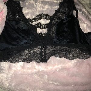 🌸Victoria secret lace bralette